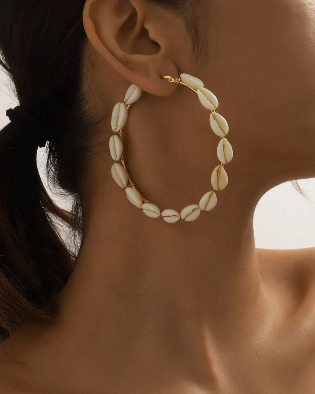 Kaia hoops